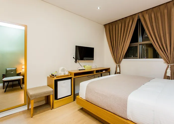 라메르 & 해수 부산 3*